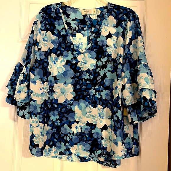 Cure flowered top PL - Picture 1 of 4
